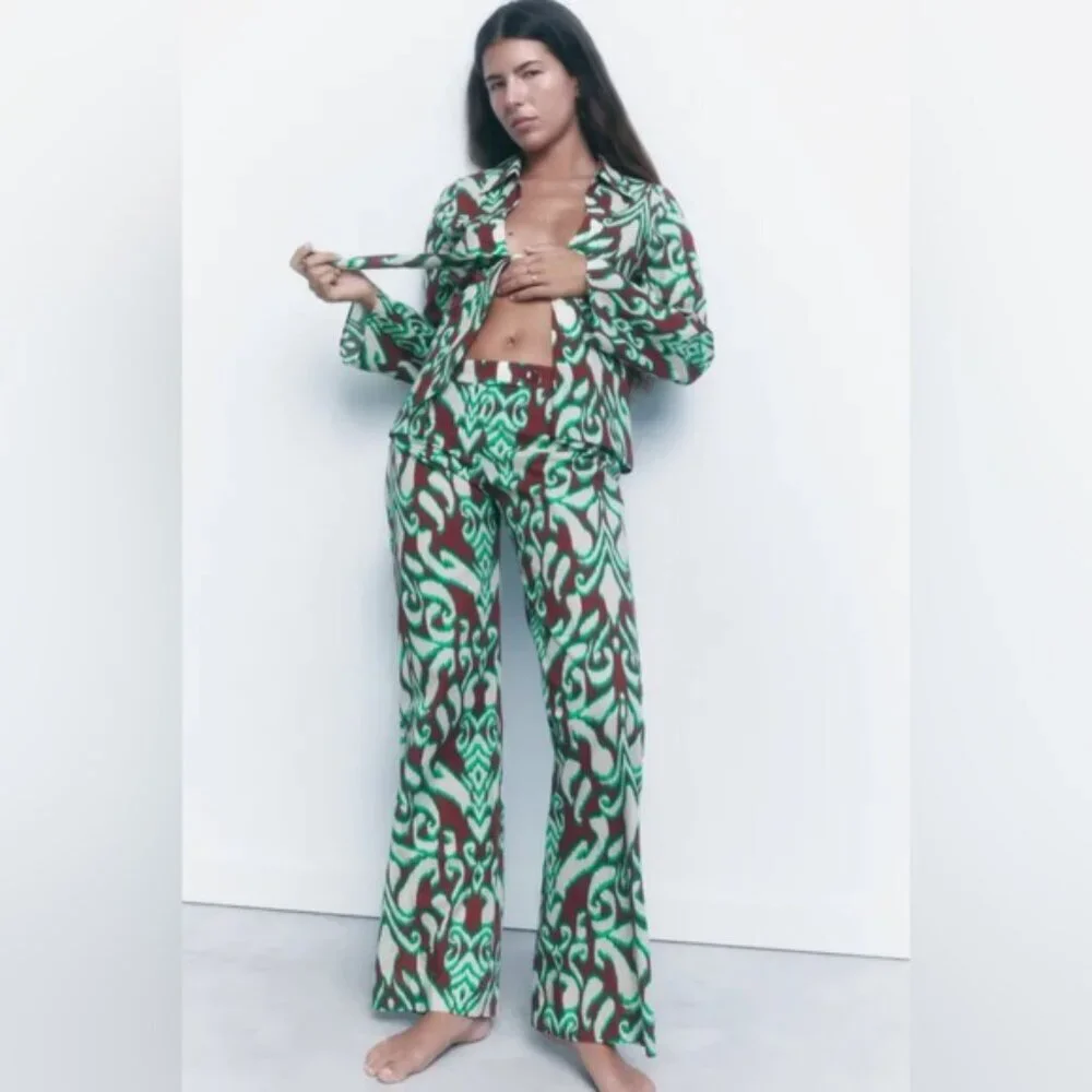 NWT ZARA Printed Pants Trousers Mid-Rise Straight Leg Size‎ MEDIUM